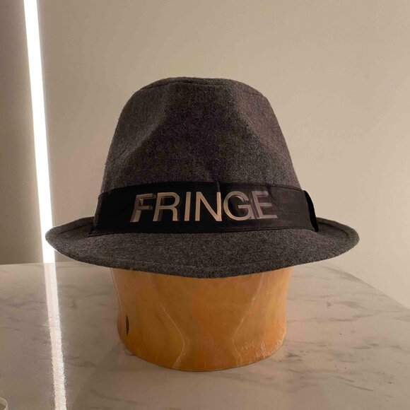 SDCC COMIC CON 2012 GREY GRAY WOOL FEDORA FRINGE WATCHERS HAT - Picture 1 of 9